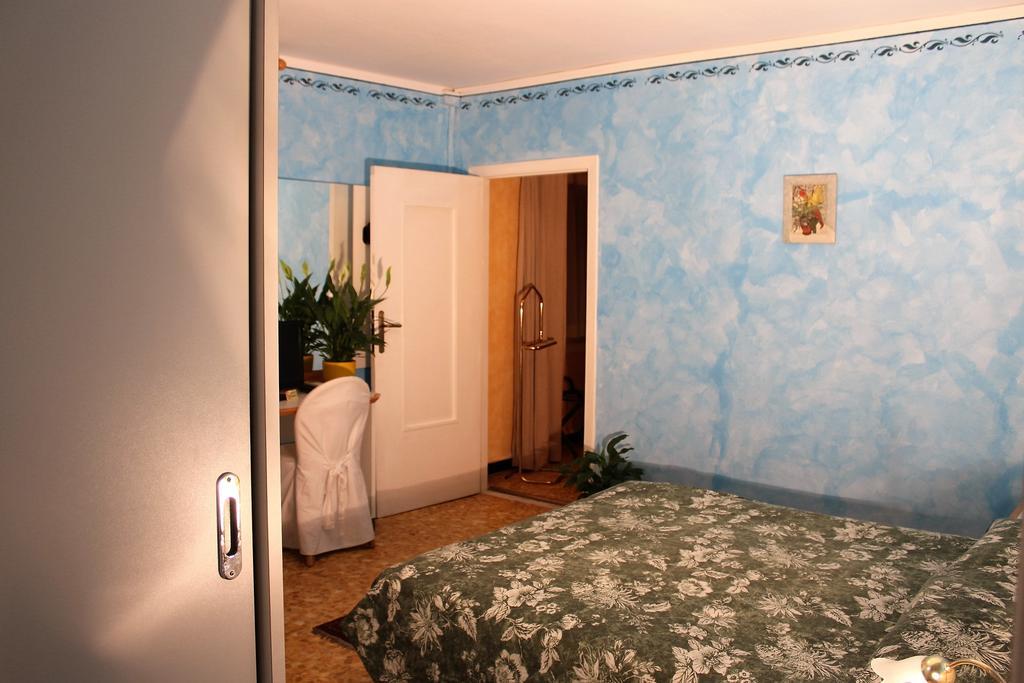 Hotel Agnello D'Oro Genova Kültér fotó