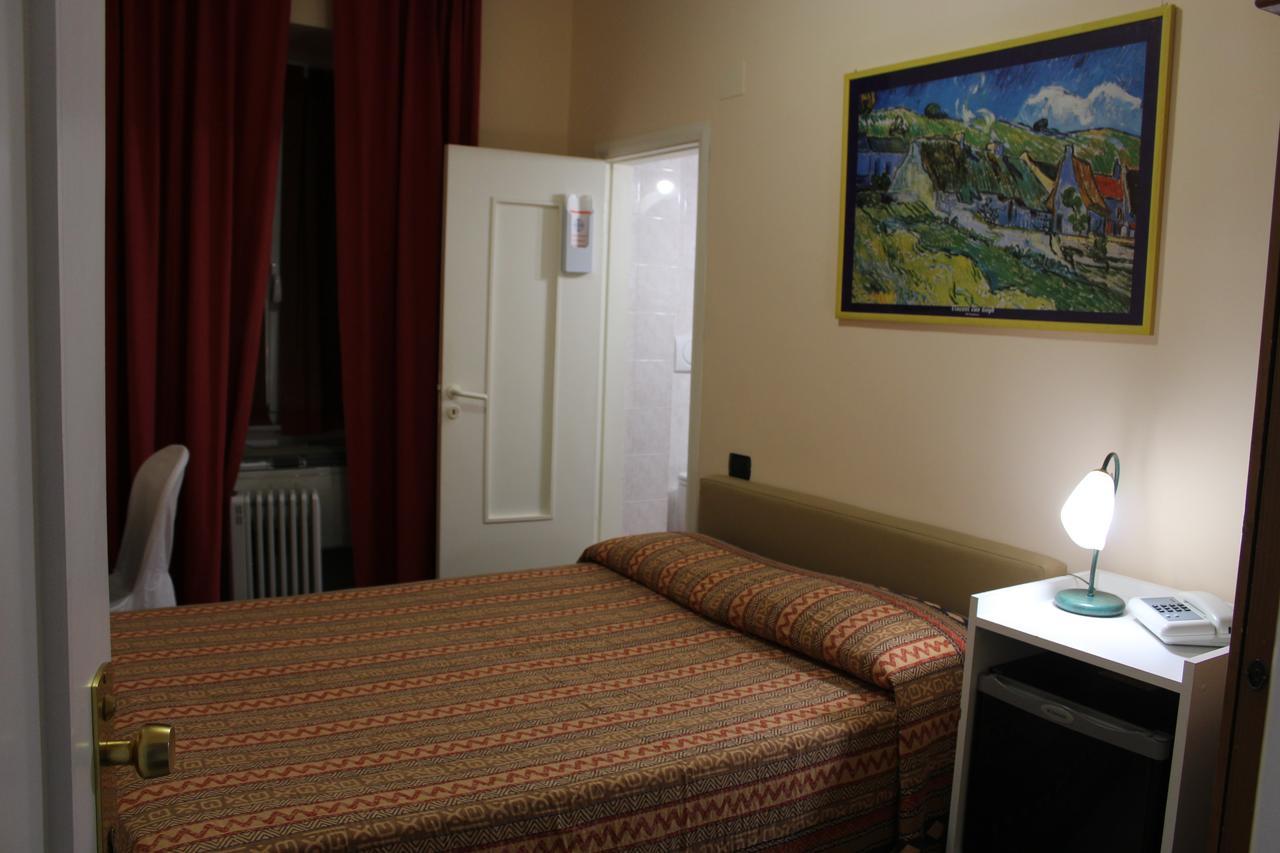 Hotel Agnello D'Oro Genova Kültér fotó