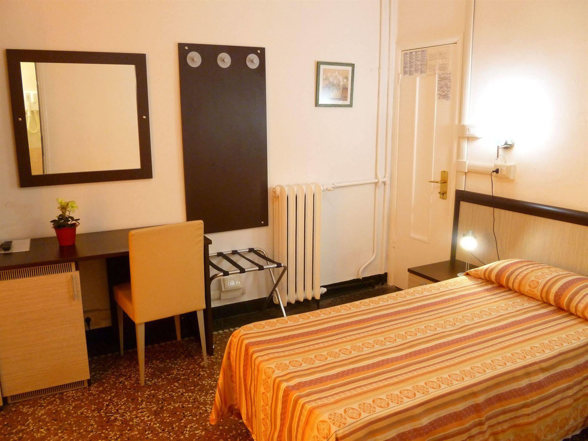Hotel Agnello D'Oro Genova Kültér fotó