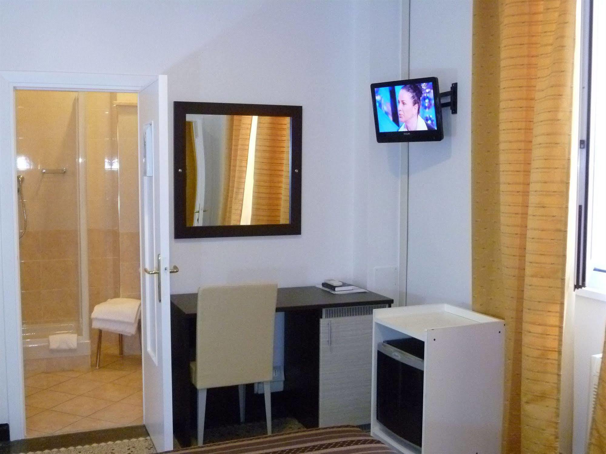 Hotel Agnello D'Oro Genova Kültér fotó