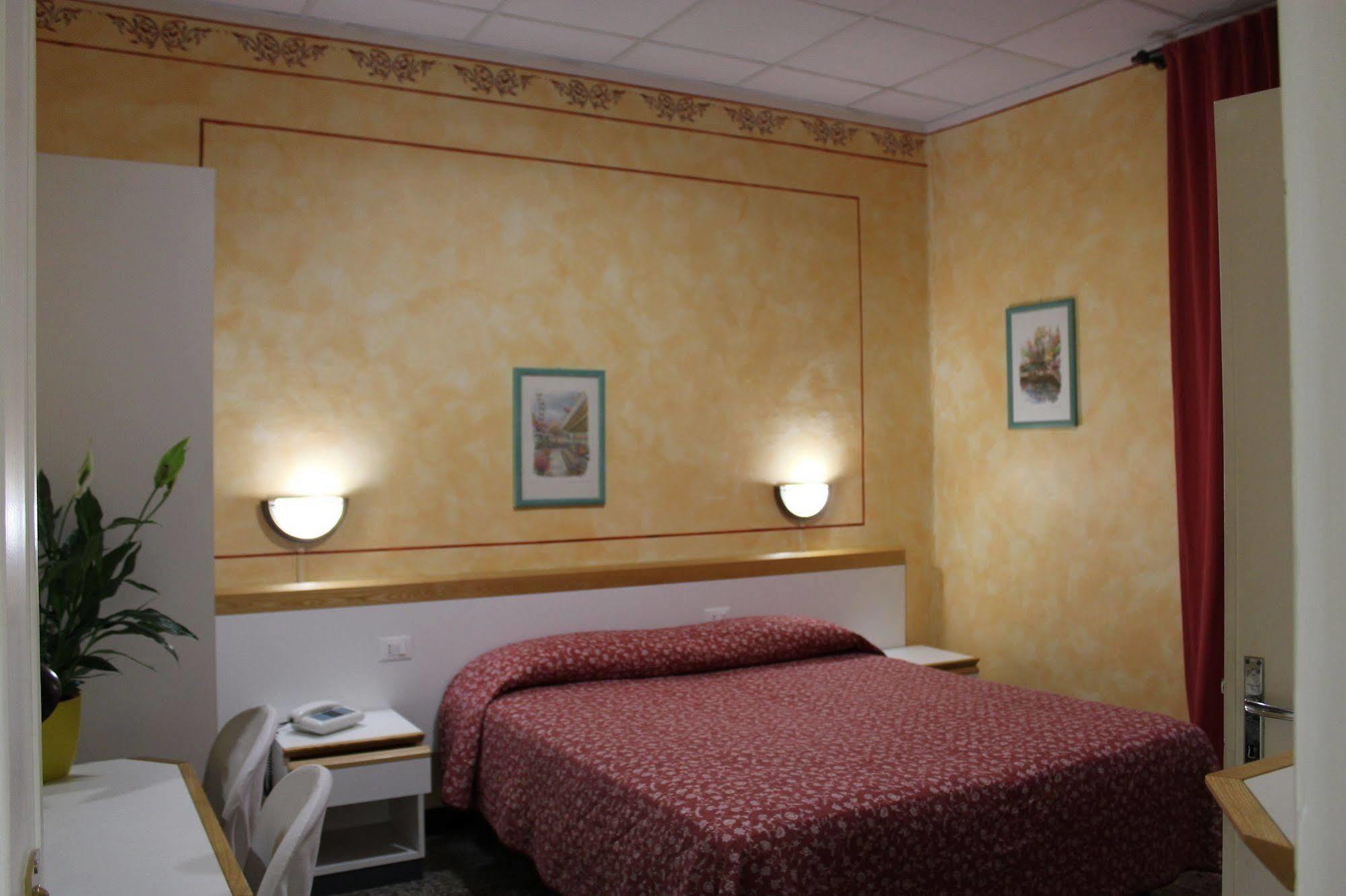 Hotel Agnello D'Oro Genova Kültér fotó