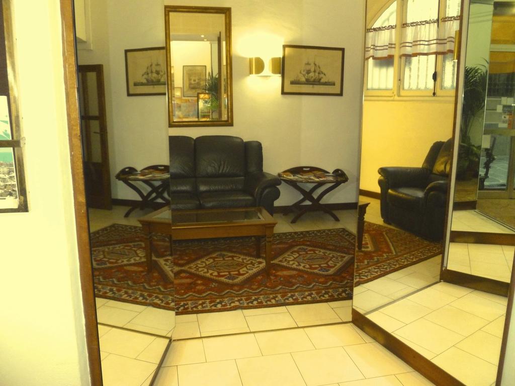 Hotel Agnello D'Oro Genova Kültér fotó