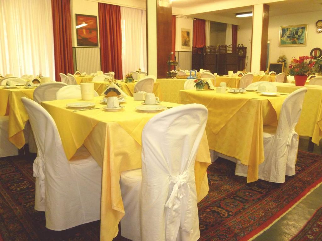 Hotel Agnello D'Oro Genova Kültér fotó